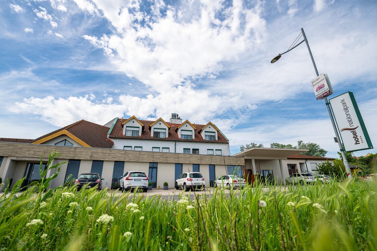 Hotel Nationalpark Illmitz Exterior foto